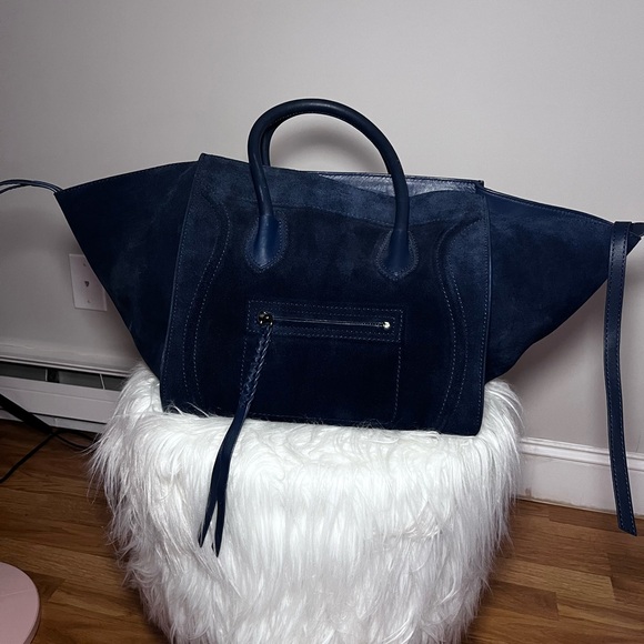 Celine - Picture 8 of 11